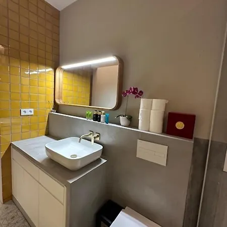 Cozy With Sea View נזרין